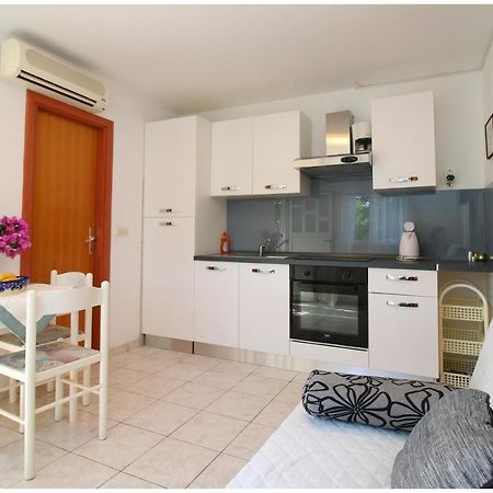 Mir Apartments Primošten Kültér fotó