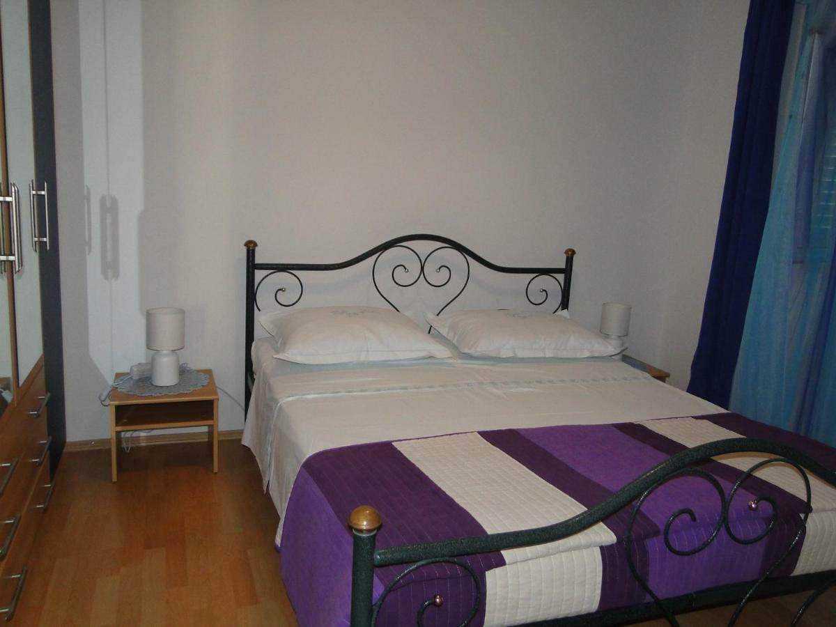 Mir Apartments Primošten Kültér fotó