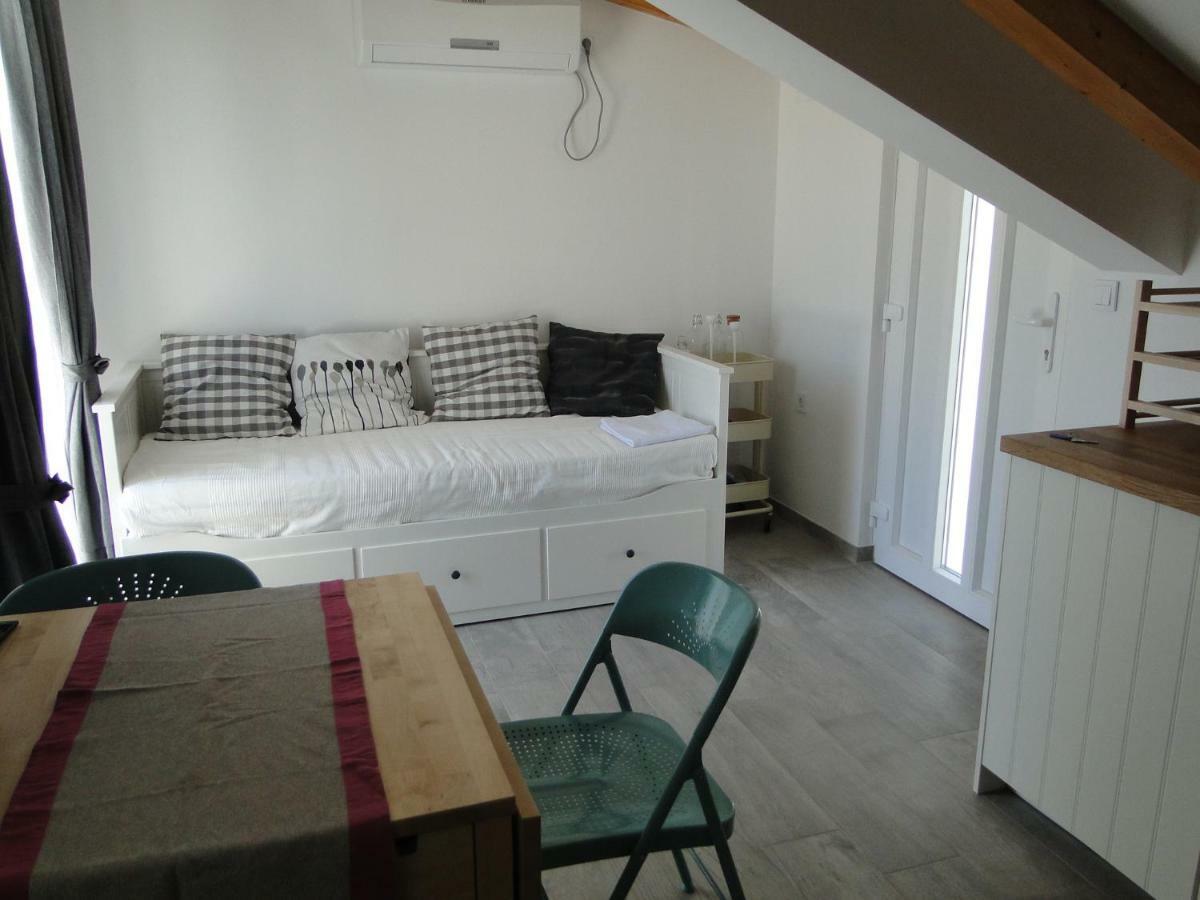 Mir Apartments Primošten Kültér fotó